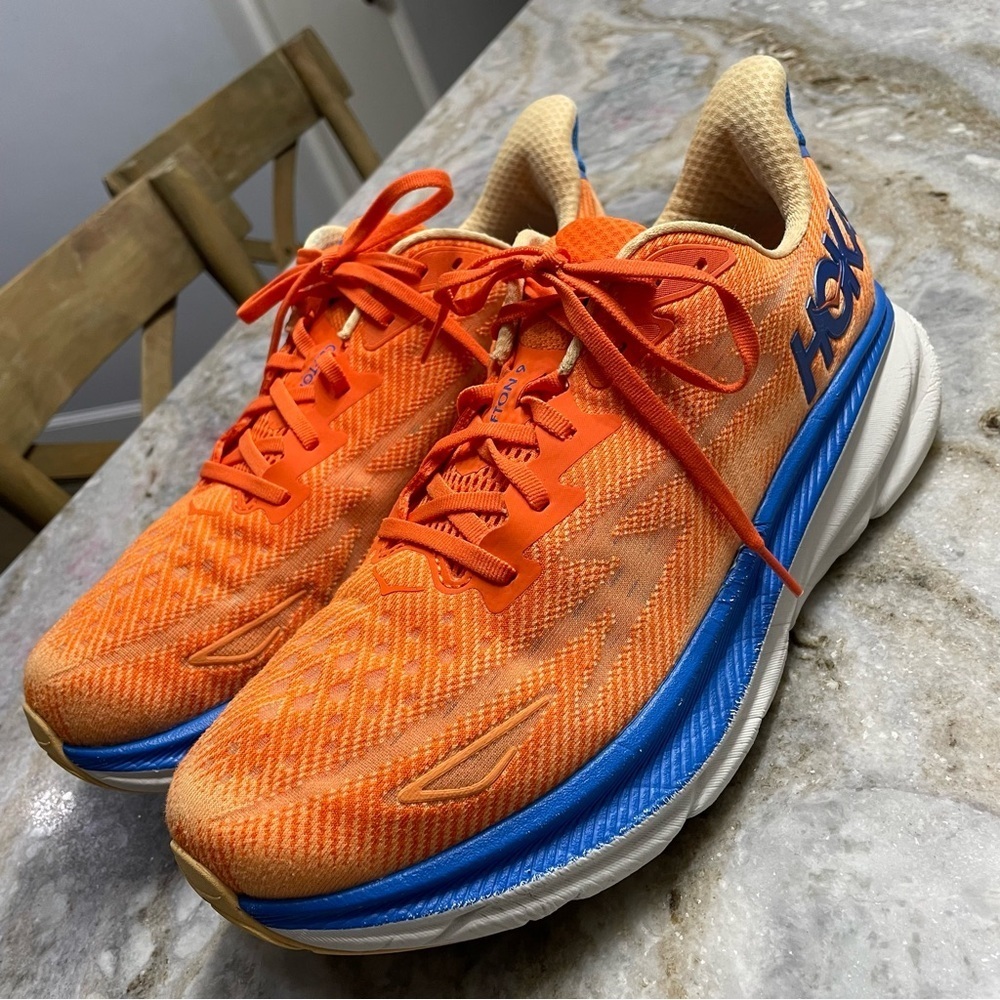 Hoka Clifton 9 Men's Cushioned Running Shoes Vibrant orange/impala US 12. D